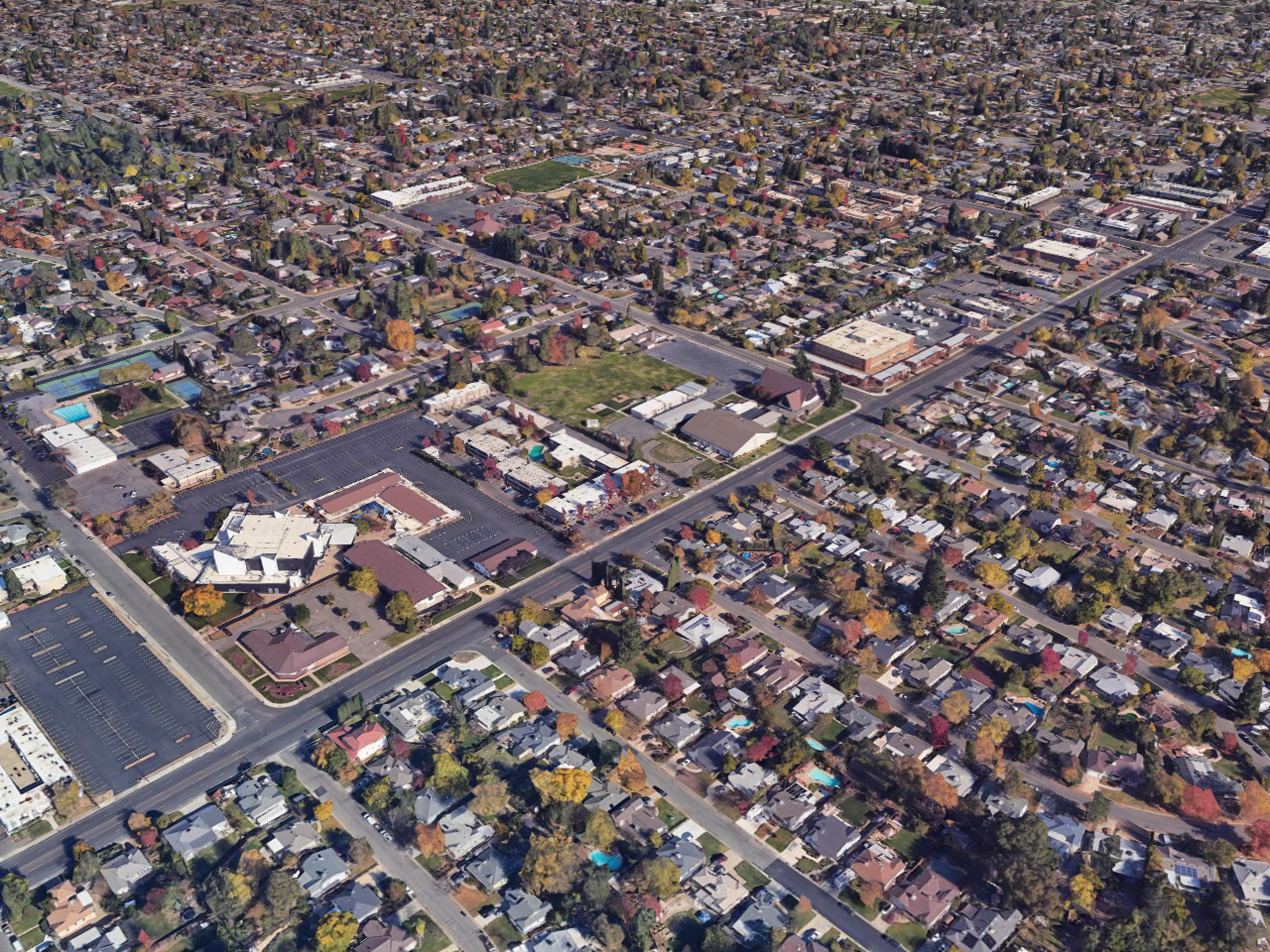 Aerial view of the SACRAMENTO SolarPorts installation