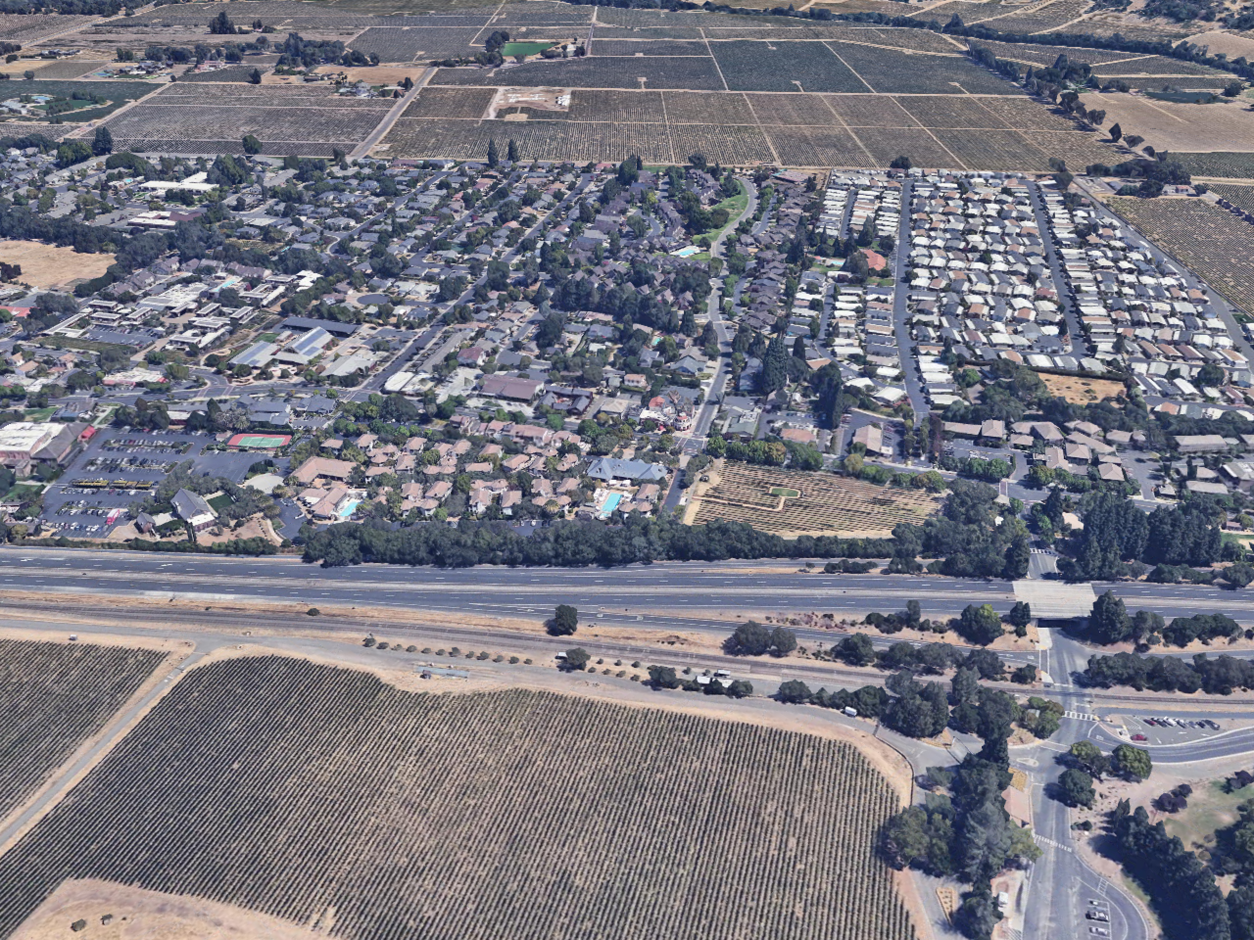 Aerial view of the YOUNTVILLE SolarPorts installation