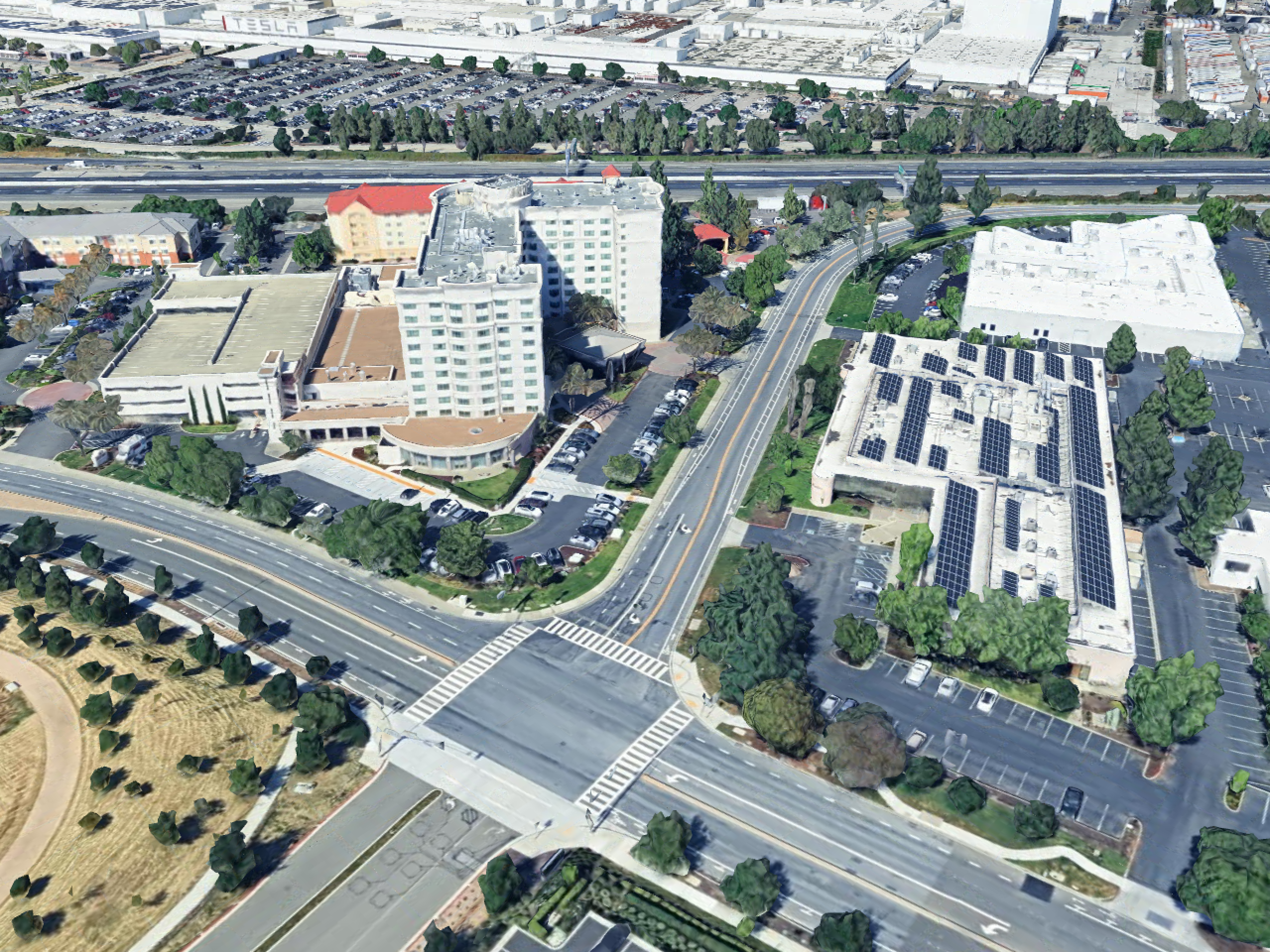 Aerial view of the FREMONT SolarPorts installation