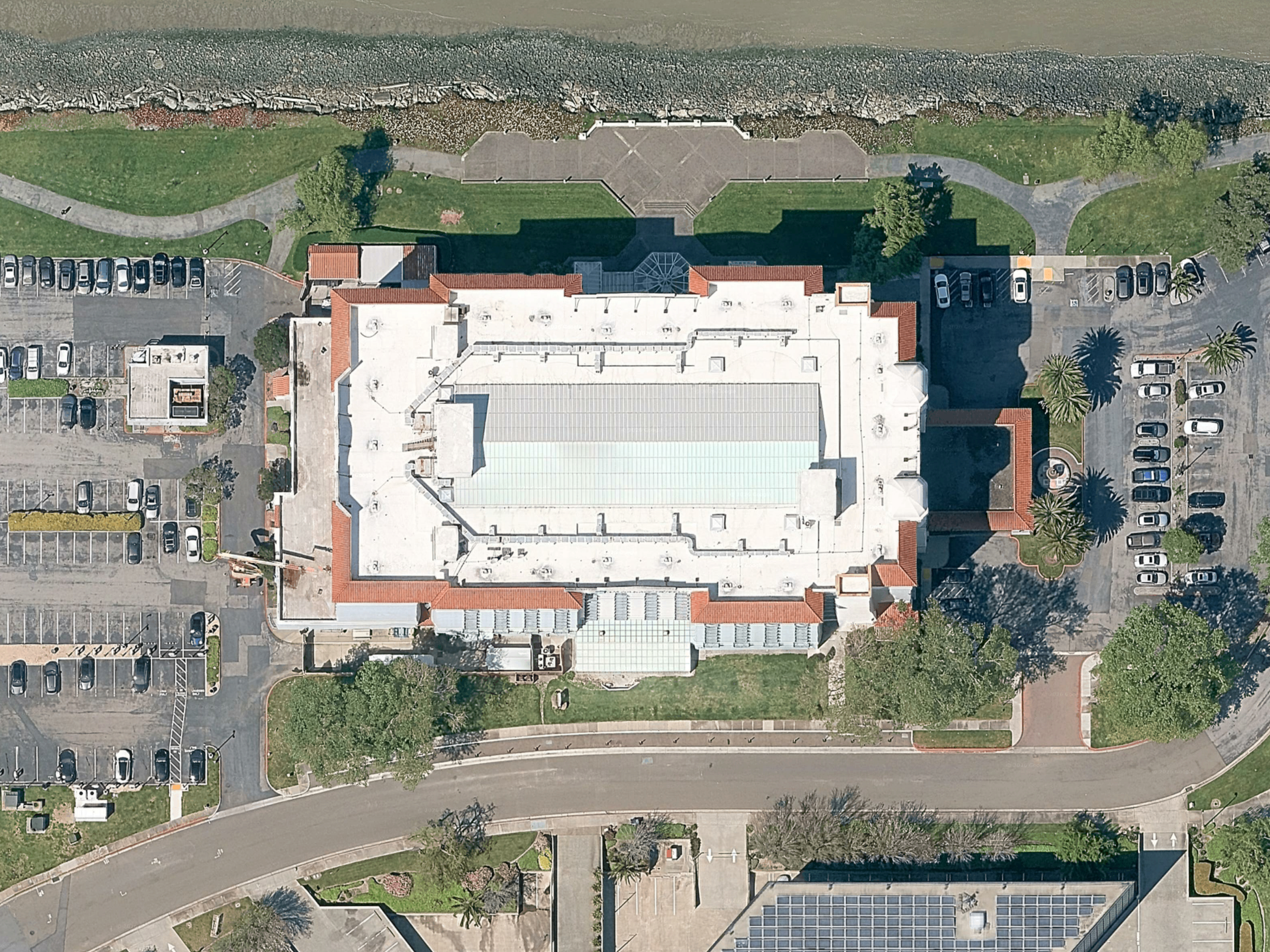 Aerial view of the BURLINGAME SolarPorts installation