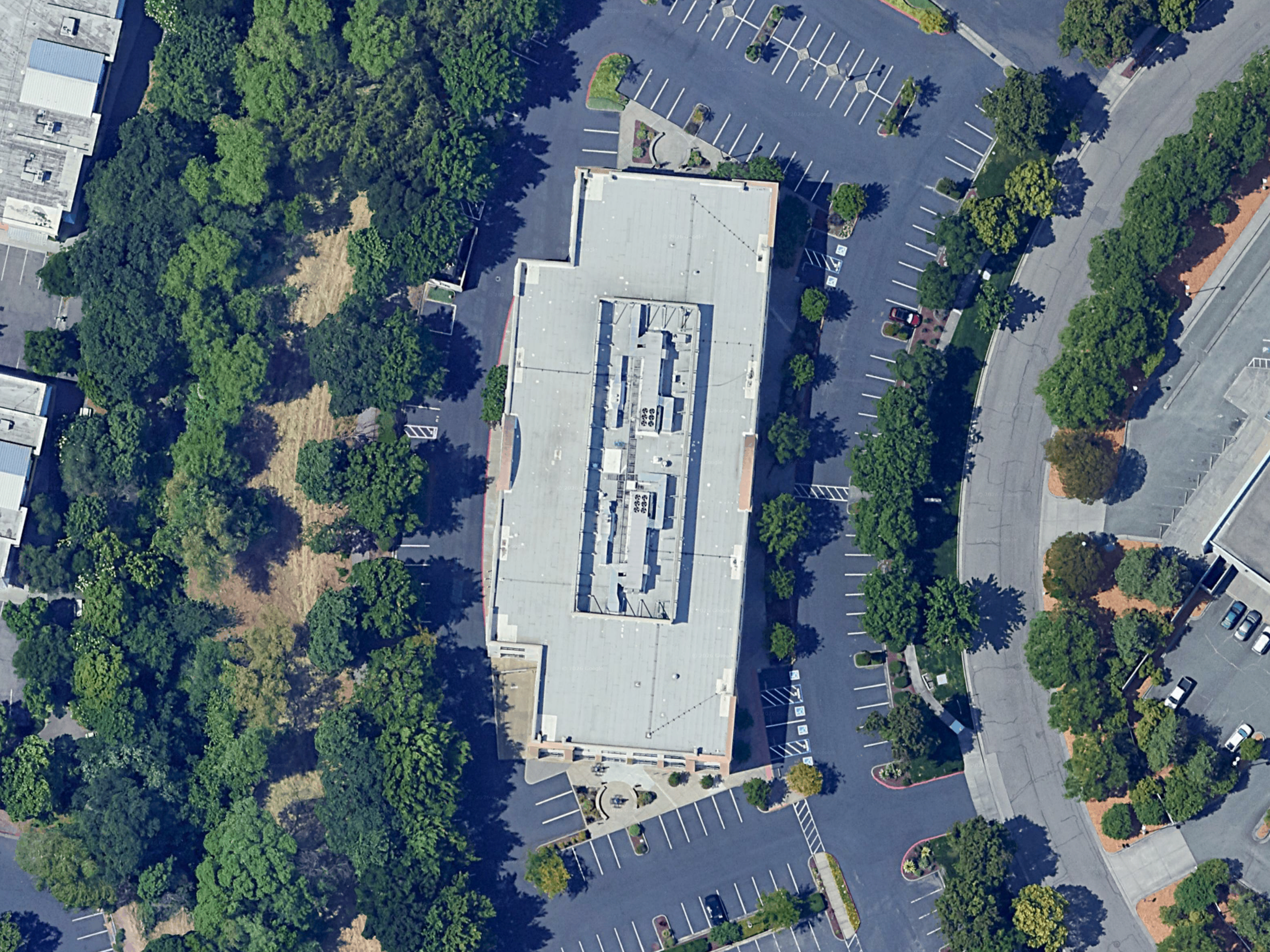 Aerial view of the PETALUMA SolarPorts installation